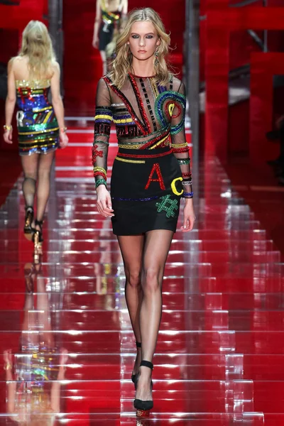Look 51
